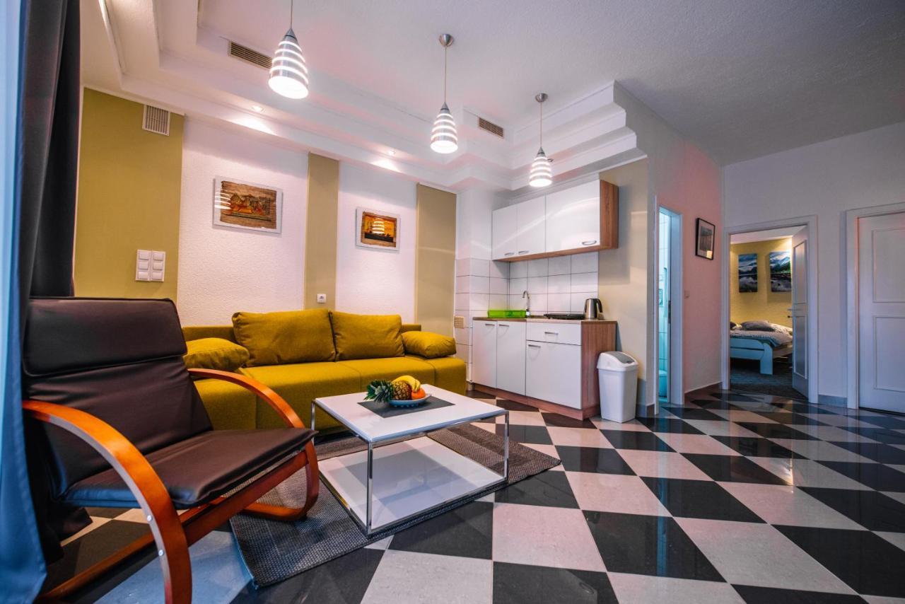 Apartman Luka ลิฟโน ภายนอก รูปภาพ