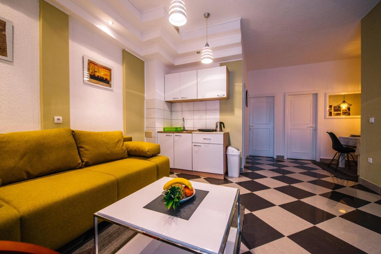 Apartman Luka ลิฟโน ภายนอก รูปภาพ